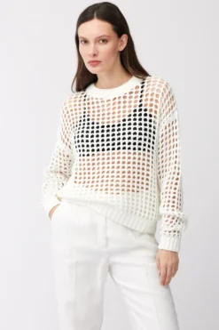 Ażurowy sweter off white z bawełny