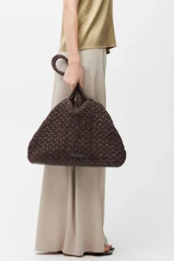 Brązowa pleciona torba shopper