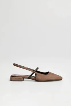 Brązowe buty slingback z zamszowej skóry