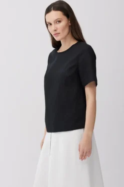 Czarna pudełkowa bluzka z lnu