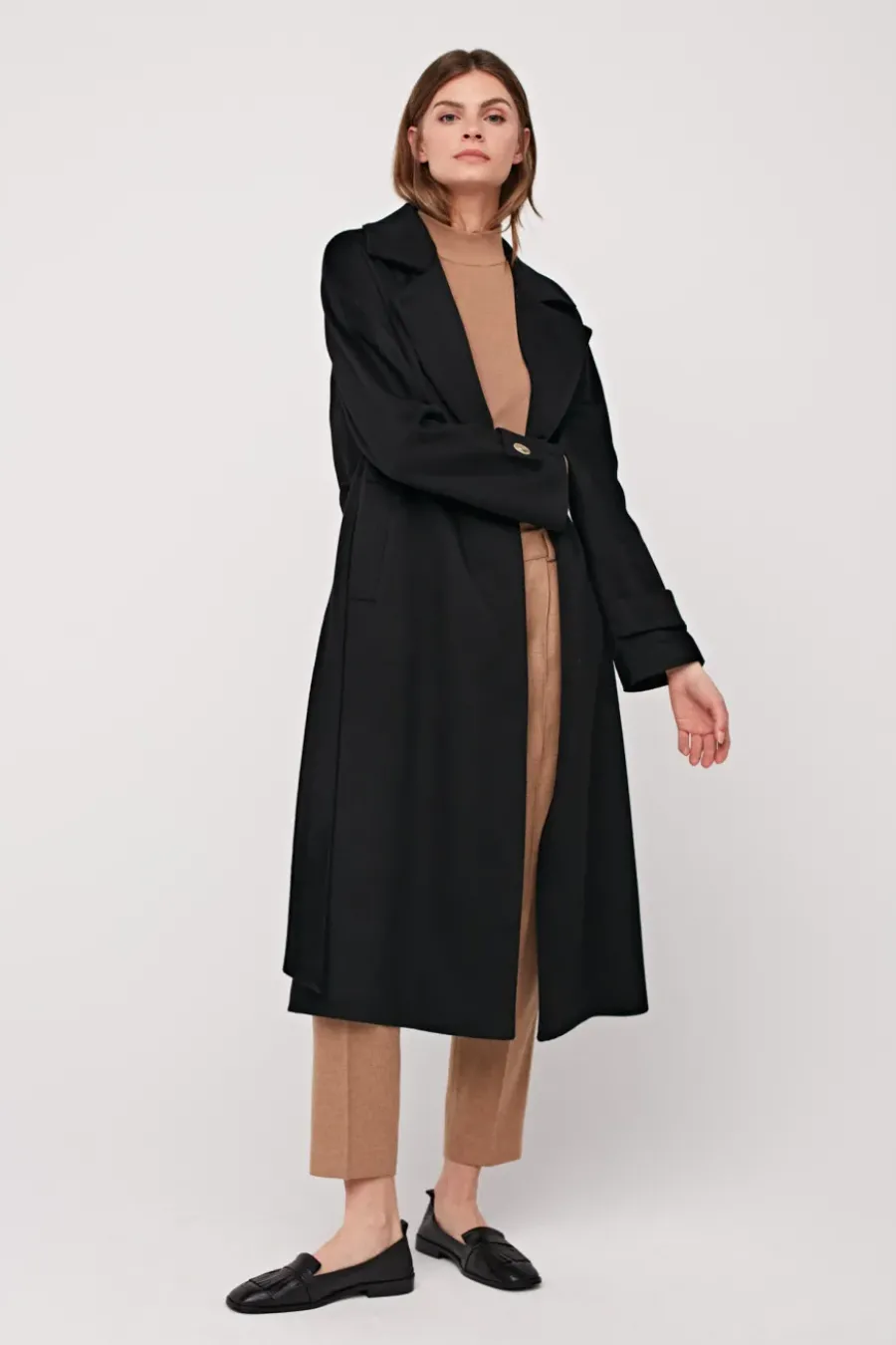 Czarny płaszcz 100% kaszmir Izabelle Luxury Line