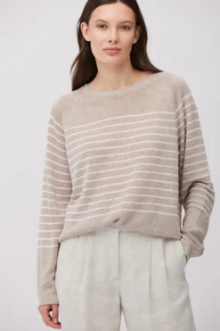 Lniany sweter w paski