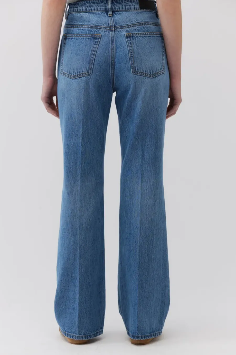 Niebieskie jeansy bootcut z wysokim stanem