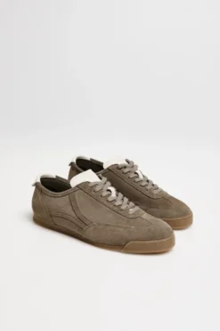 Sneakersy ze skóry zamszowej