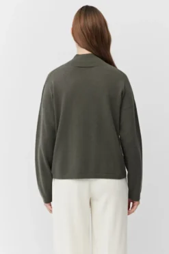 Sweter golf z wełną merynosową i kaszmirem