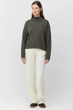 Sweter golf z wełną merynosową i kaszmirem