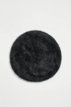 Szary beret z kaszmiru